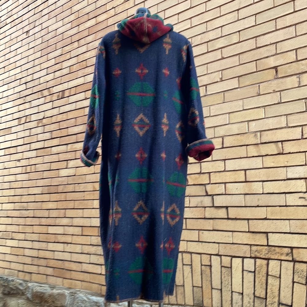 Vintage Woolrich Aztec blanket Hooded Wool Reversible Long Coat Size Large - Picture 9 of 13